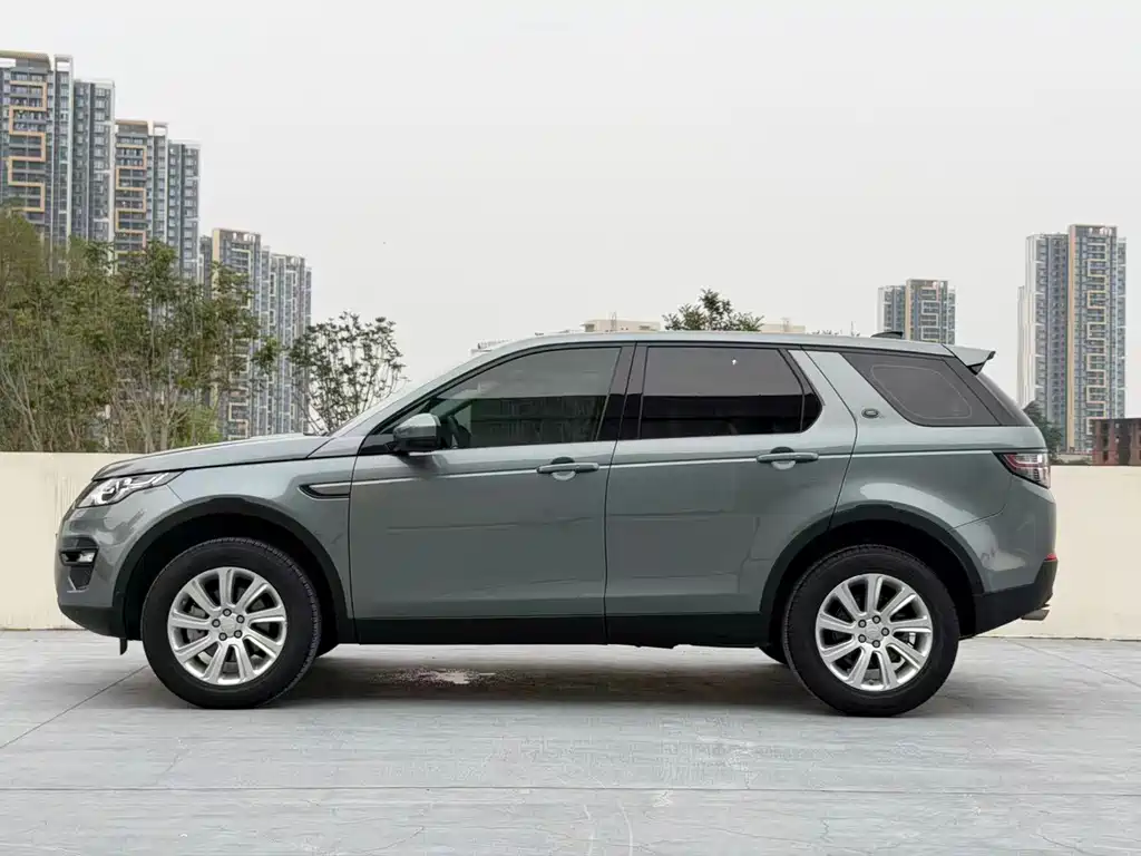 Land Rover Discovery Sport — фото 9