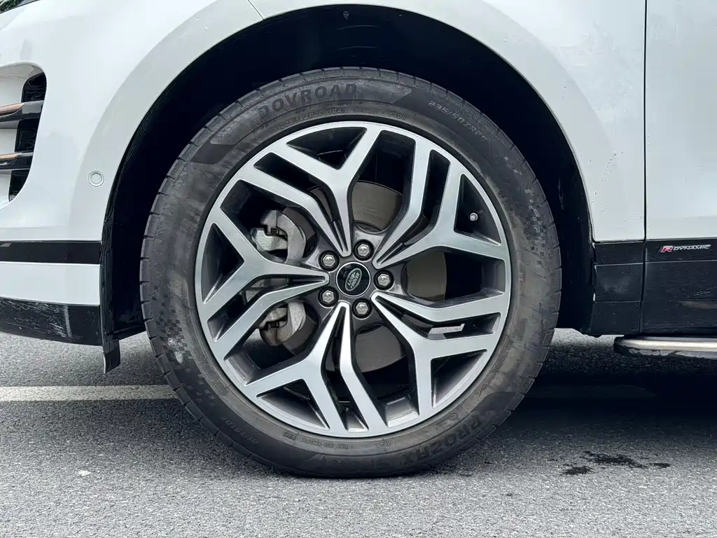Land Rover Evoque — фото 22