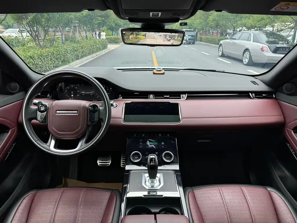 Land Rover Evoque — фото 7