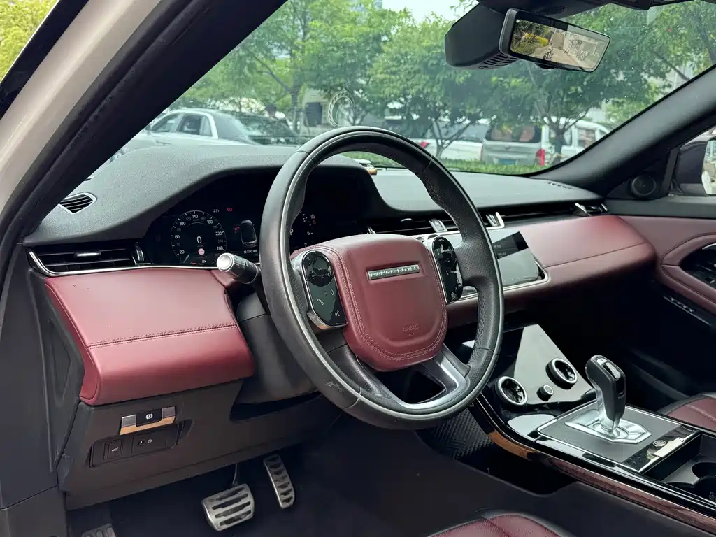 Land Rover Evoque — фото 10