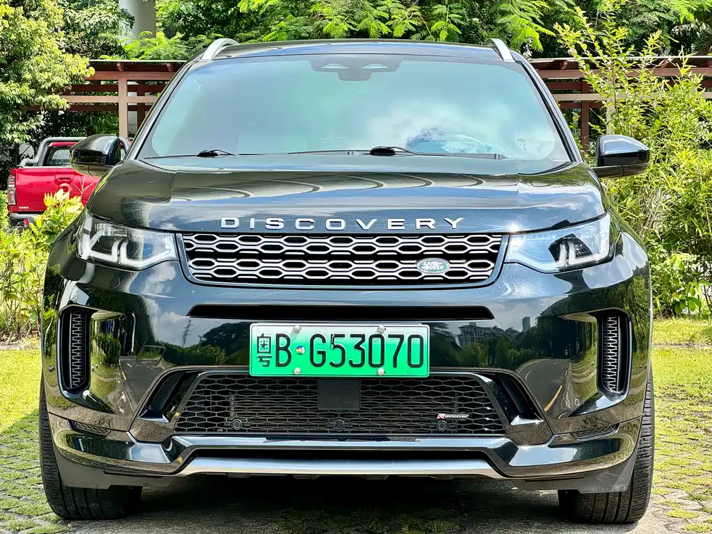 Land Rover Discovery Sport Hybrid — фото 2