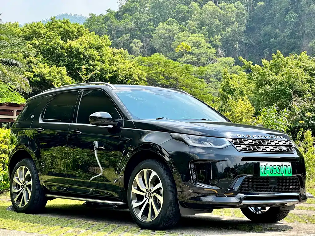 Land Rover Discovery Sport Hybrid — фото 3