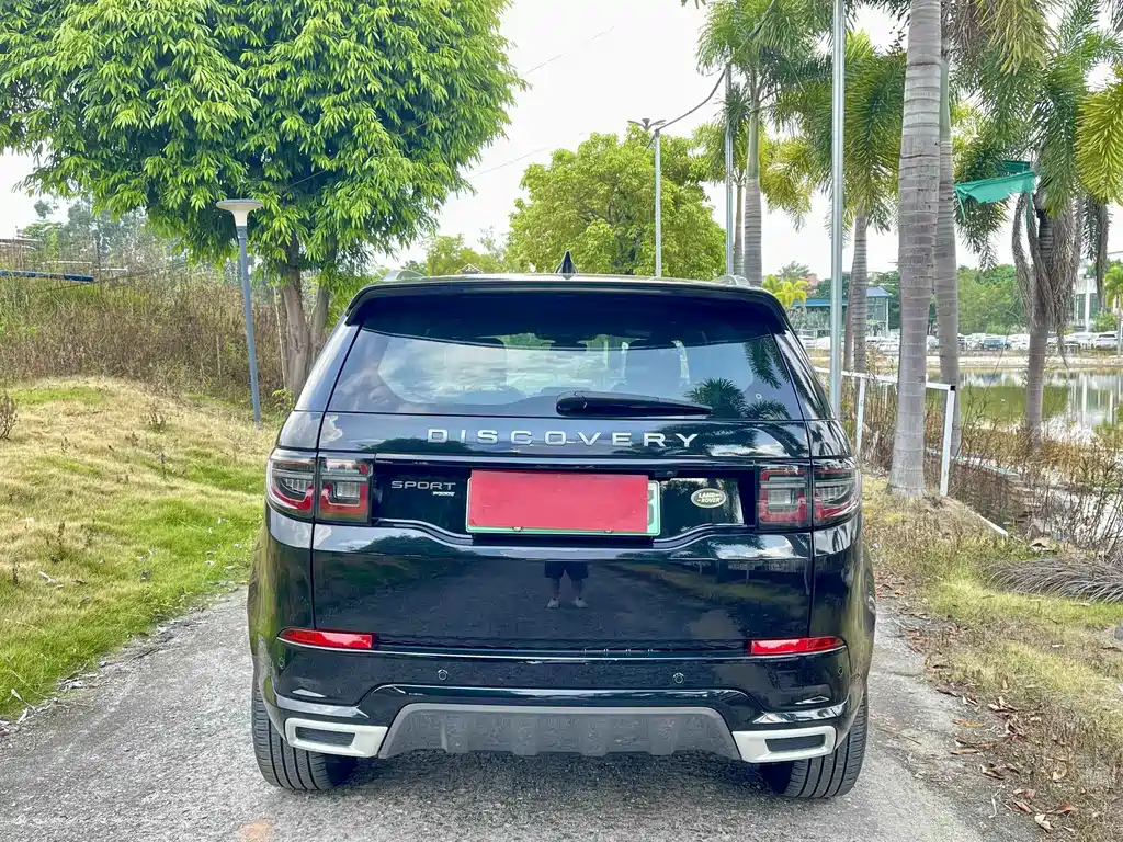 Land Rover Discovery Sport Hybrid — фото 6