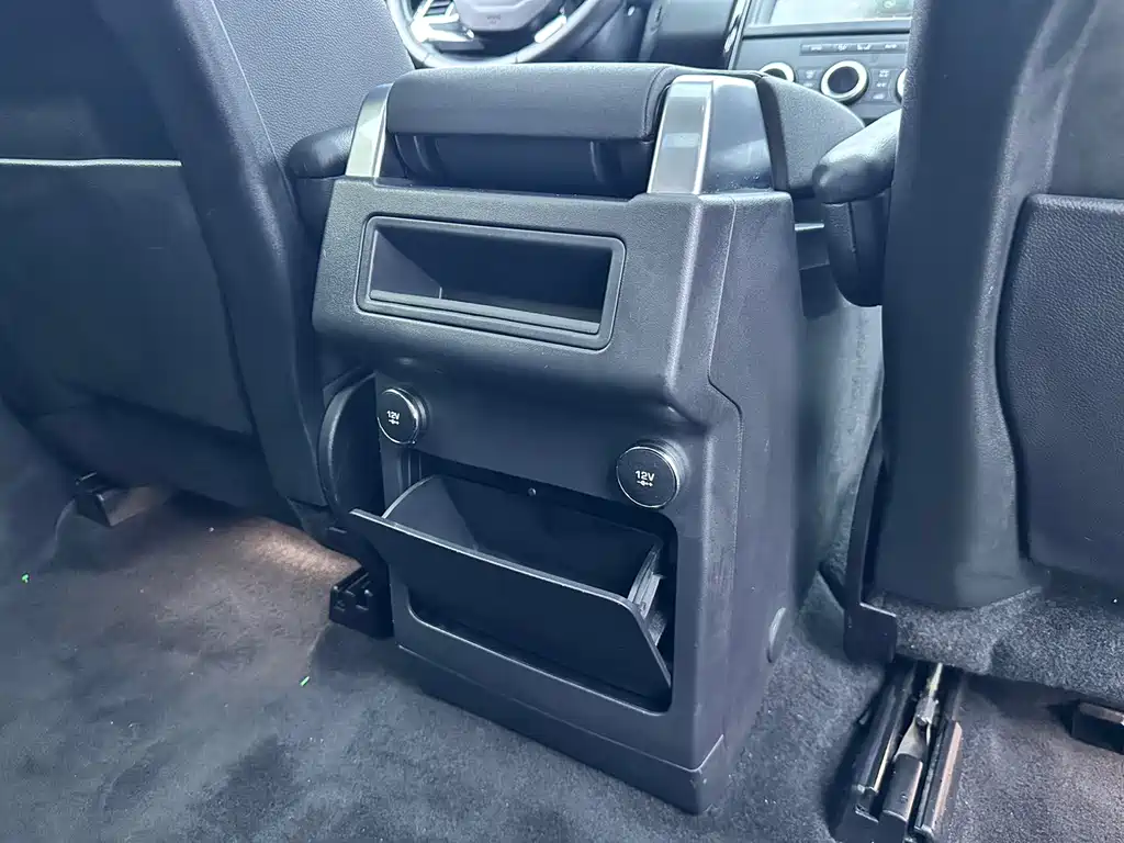 Land Rover Discovery — фото 14