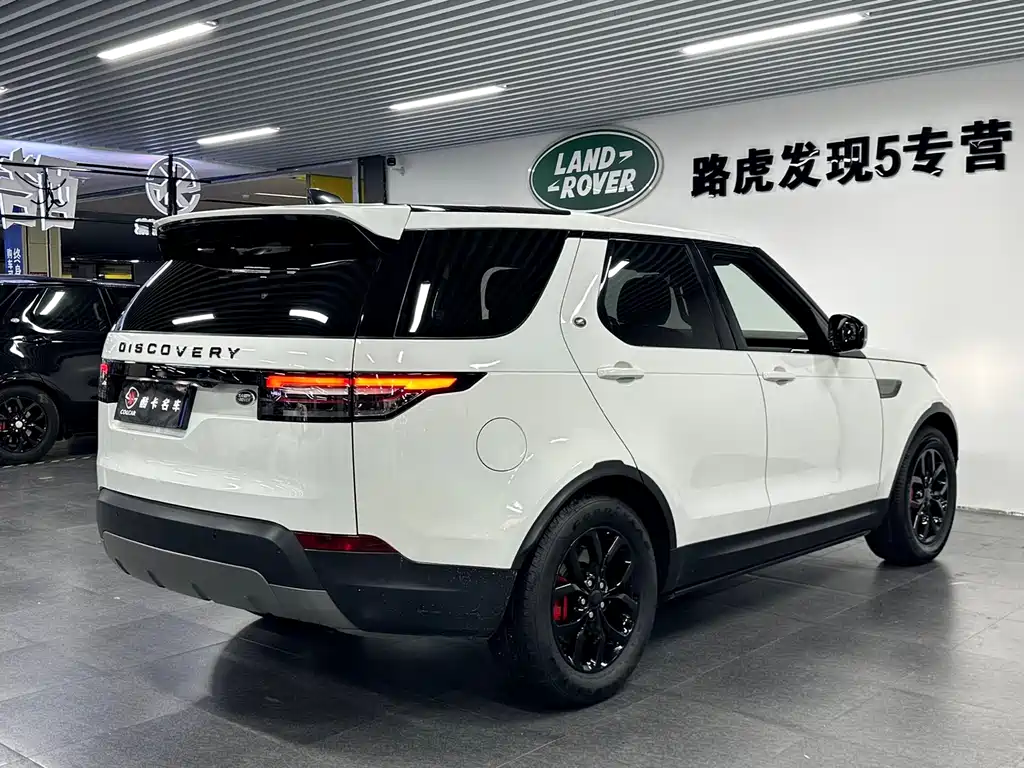 Land Rover Discovery — фото 6