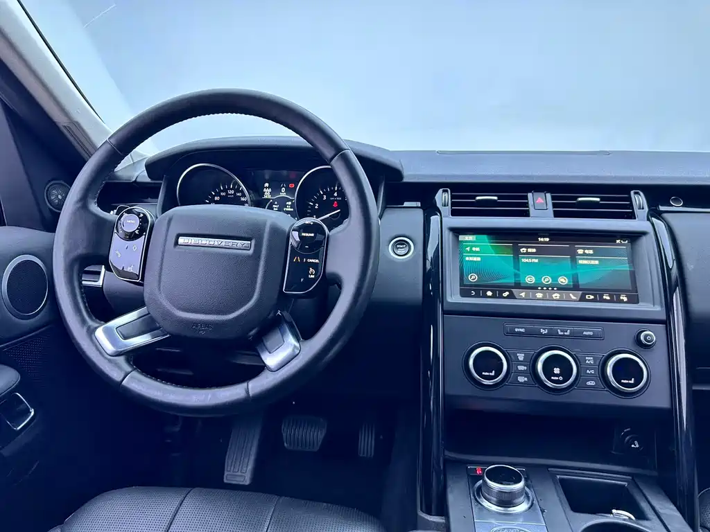 Land Rover Discovery — фото 10