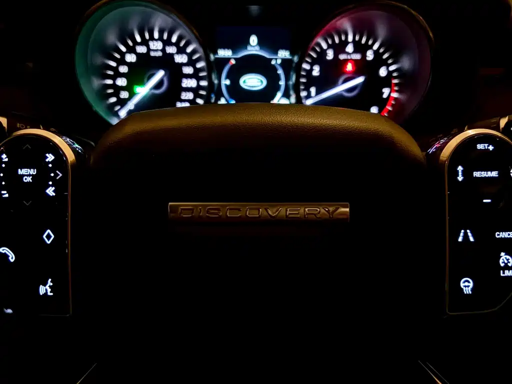 Land Rover Discovery — фото 26