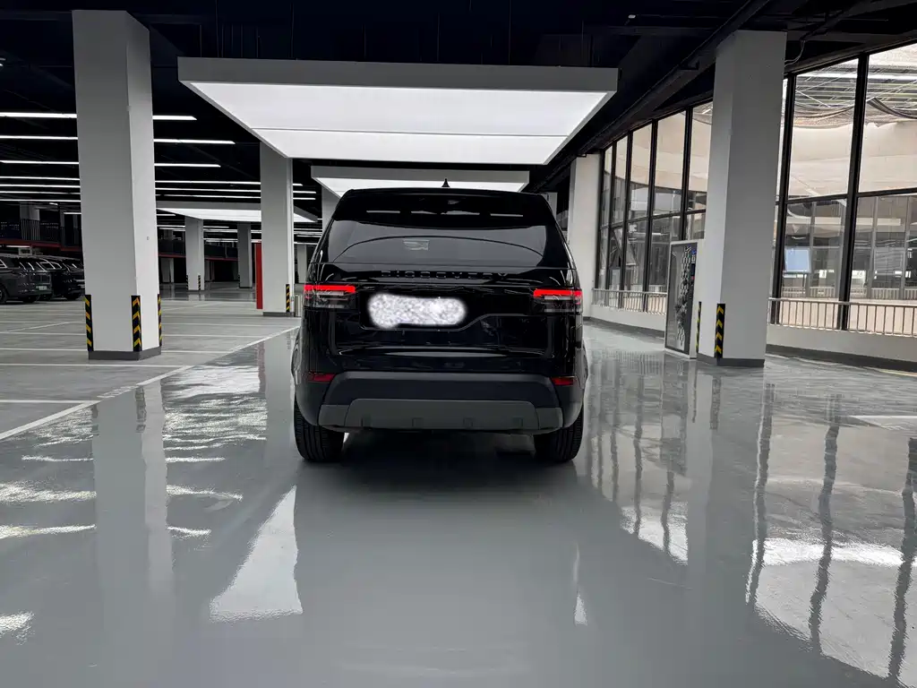 Land Rover Discovery — фото 18