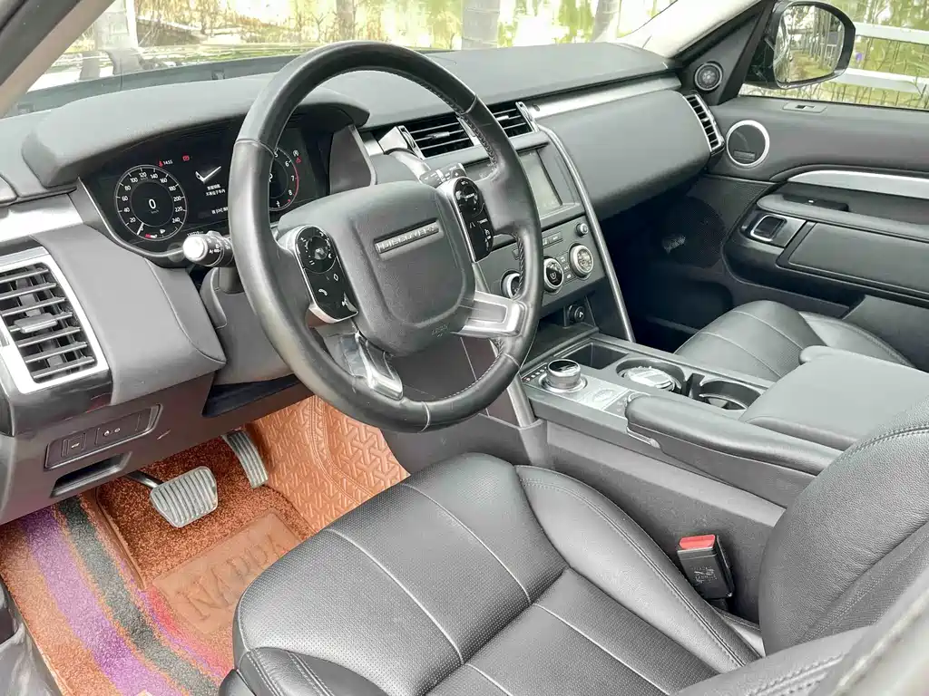 Land Rover Discovery — фото 11