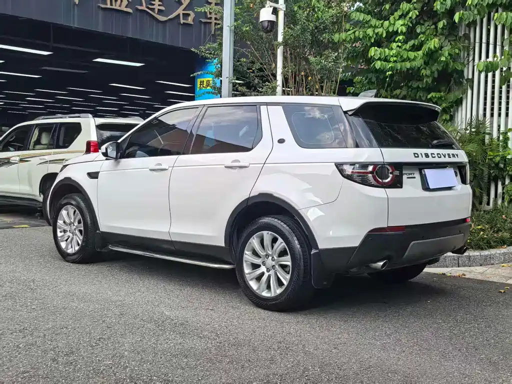 Land Rover Discovery Sport — фото 13