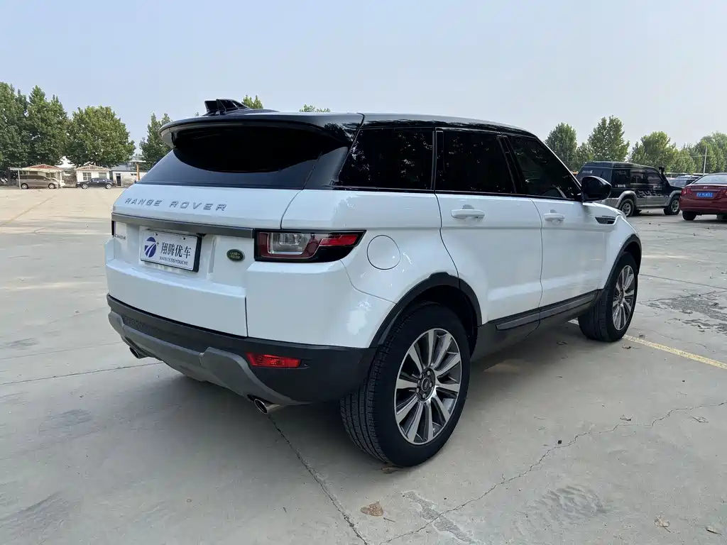 Land Rover Evoque — фото 4