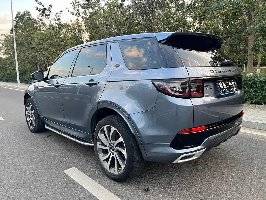 Land Rover Discovery Sport — фото 17
