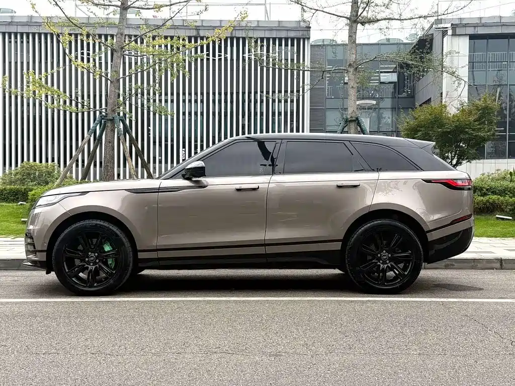 Land Rover Velar — фото 5