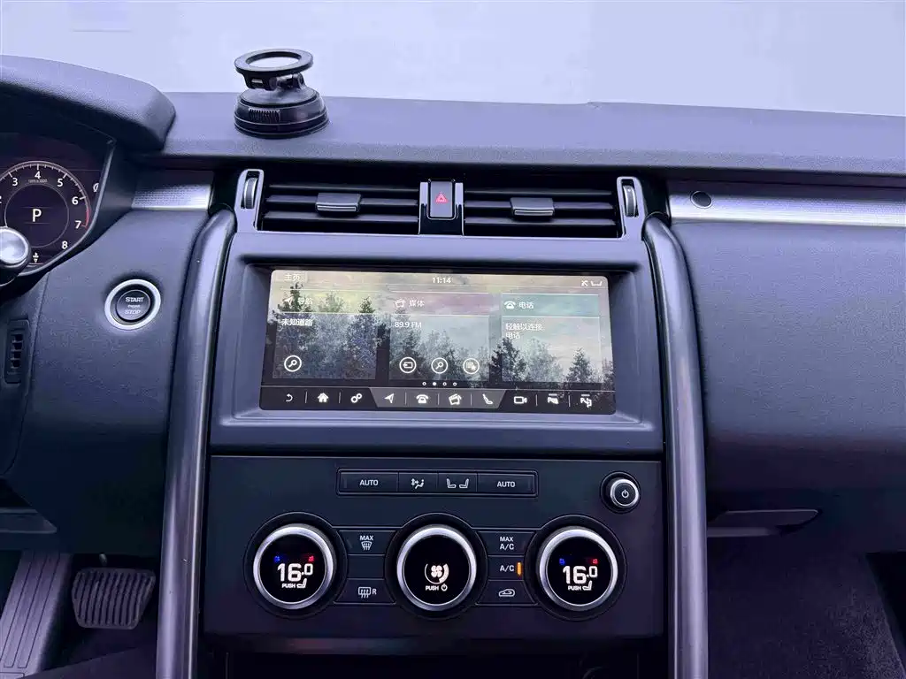 Land Rover Discovery — фото 13