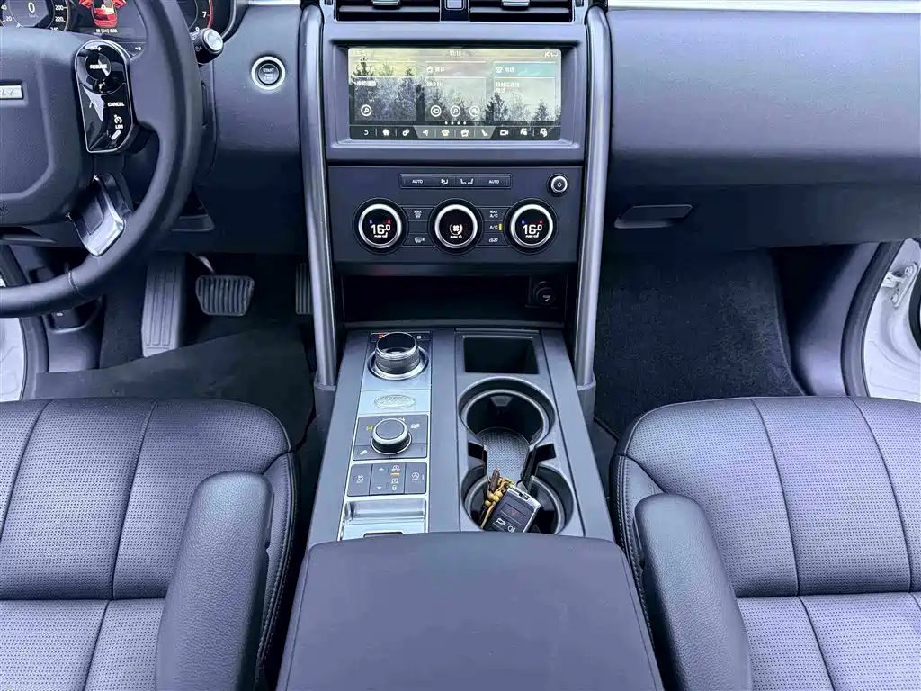 Land Rover Discovery — фото 14