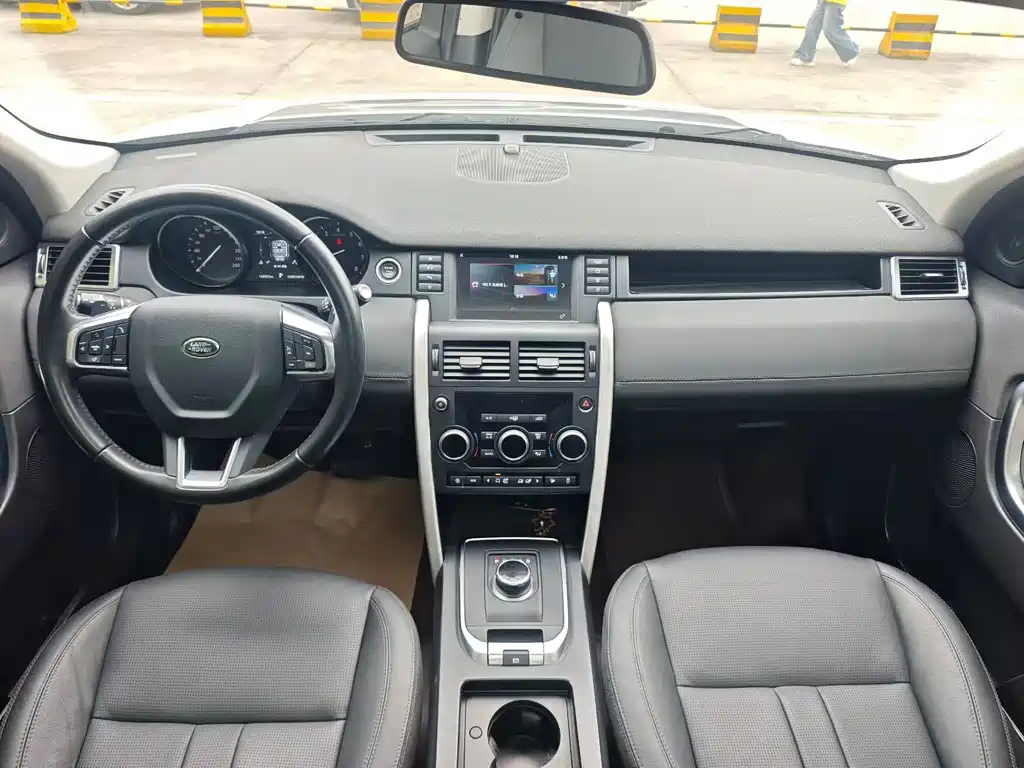 Land Rover Discovery Sport — фото 6