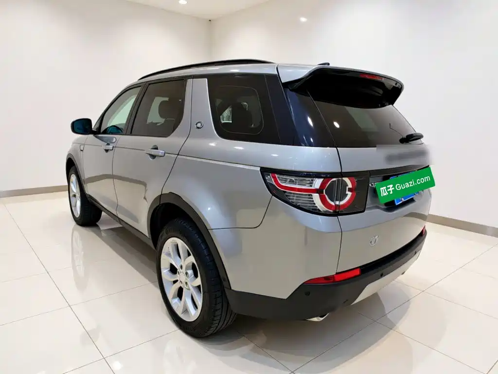 Land Rover Discovery Sport — фото 4