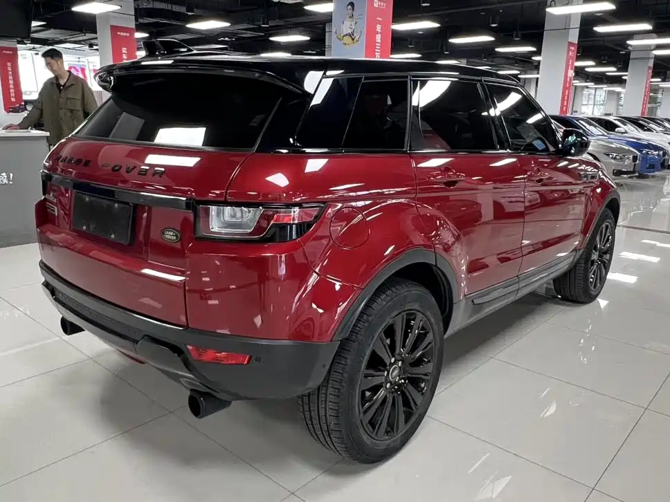 Land Rover Evoque — фото 6