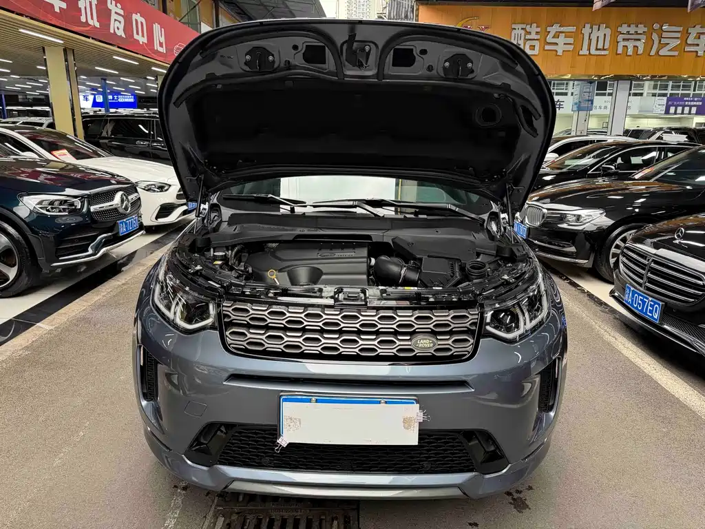 Land Rover Discovery Sport — фото 31