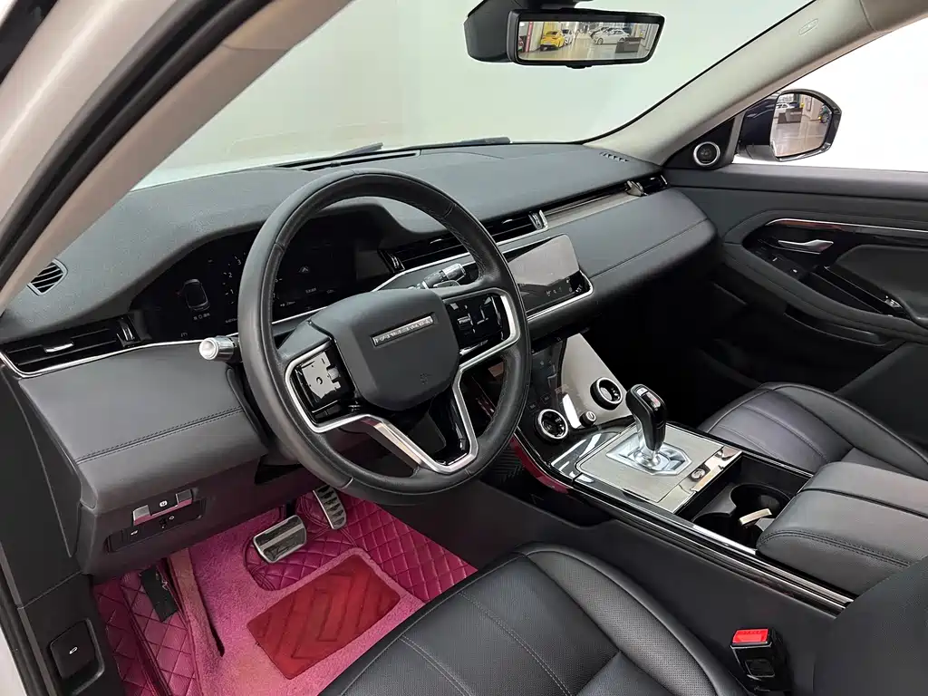 Land Rover Evoque — фото 14