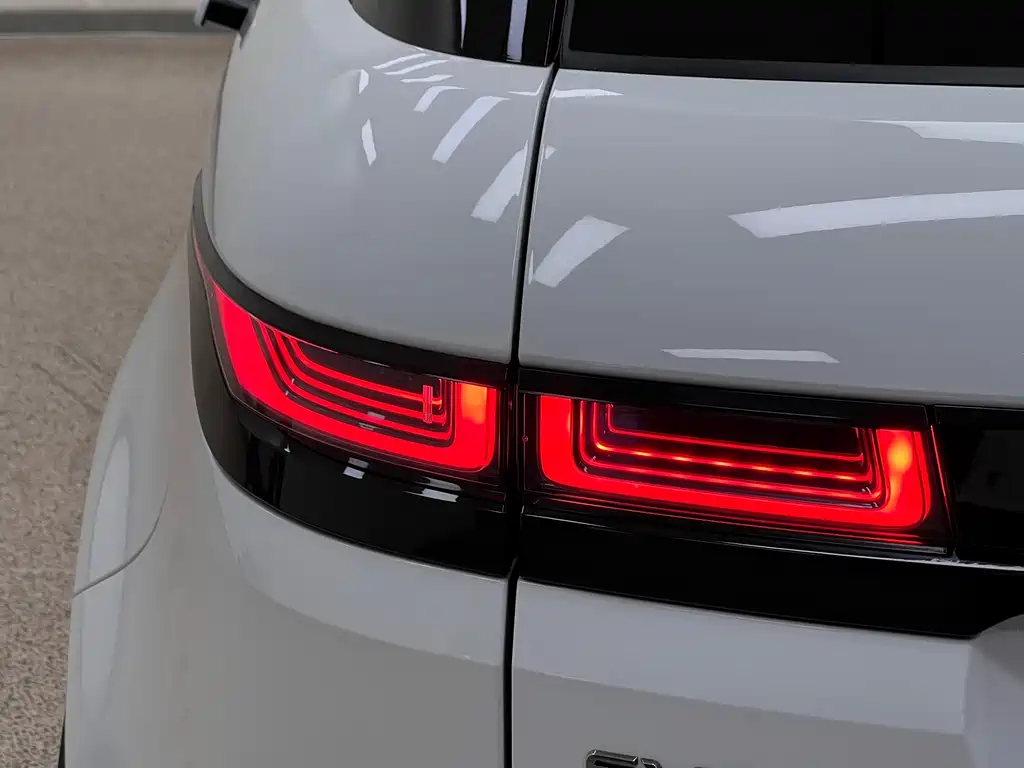 Land Rover Evoque — фото 10