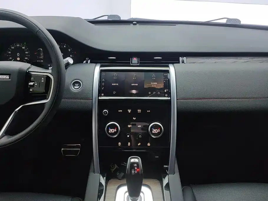 Land Rover Discovery Sport — фото 13
