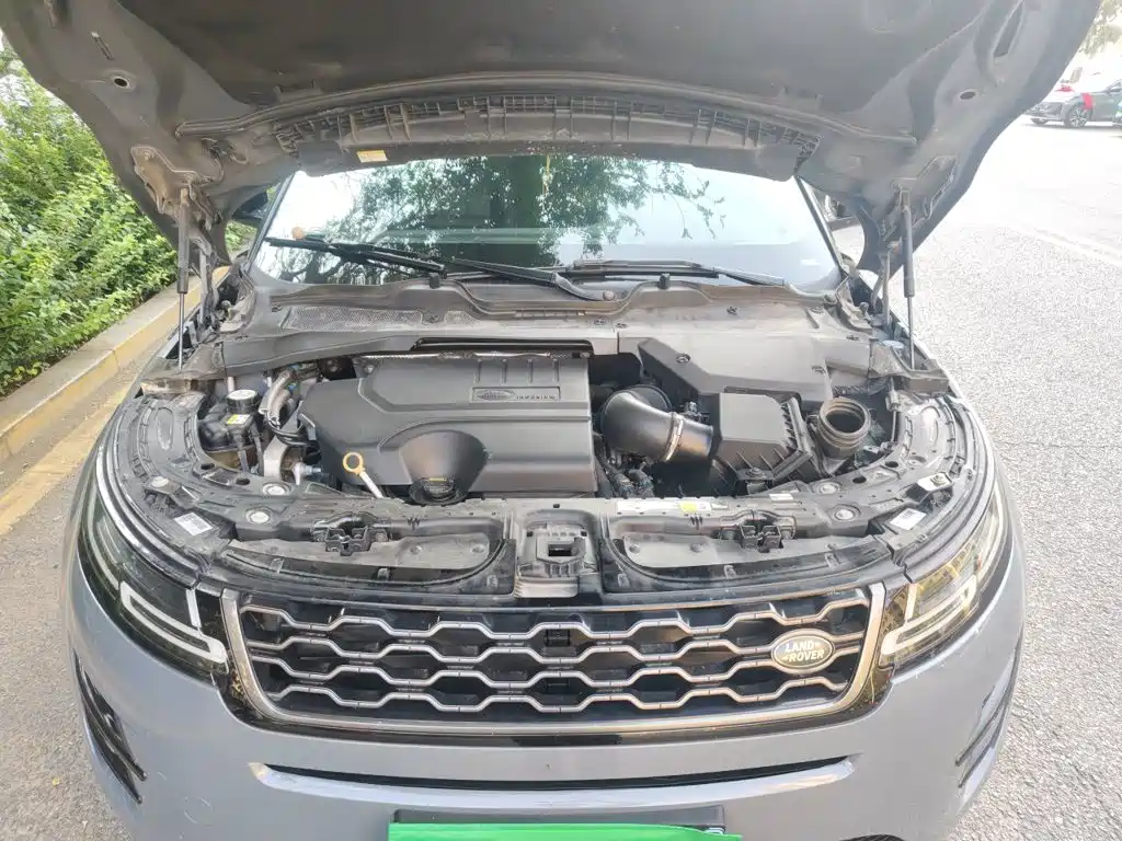 Land Rover Evoque — фото 21