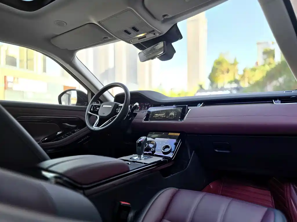 Land Rover Evoque — фото 9
