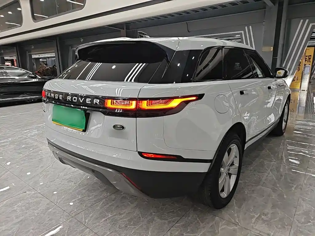 Land Rover Velar — фото 7