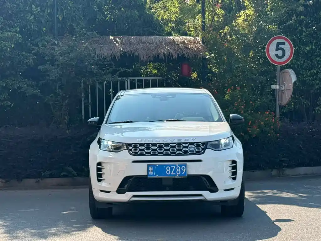 Land Rover Discovery Sport — фото 2