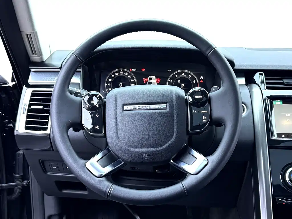 Land Rover Discovery — фото 21