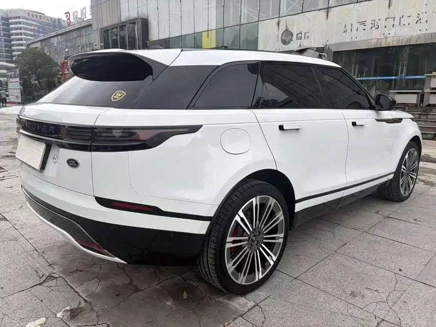 Land Rover Velar — фото 7