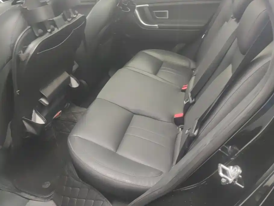 Land Rover Discovery Sport — фото 11