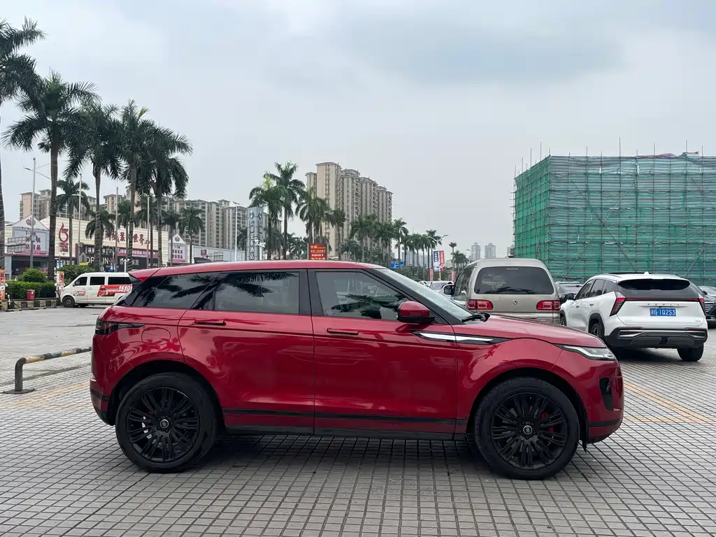 Land Rover Evoque — фото 5