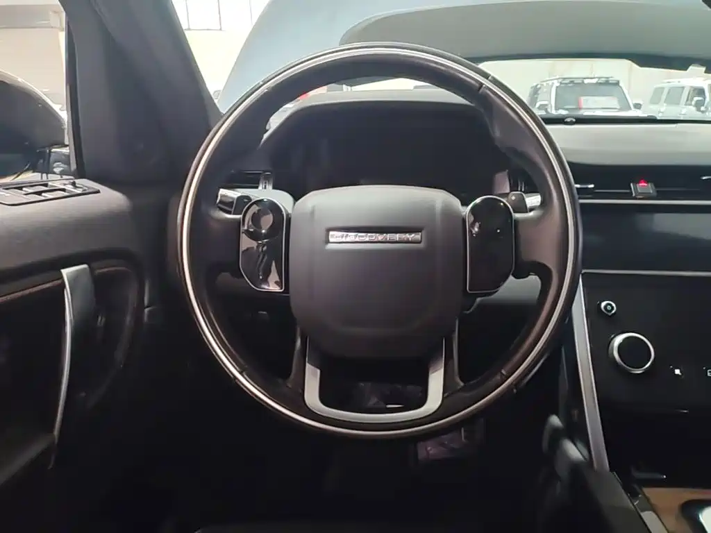 Land Rover Discovery Sport — фото 11