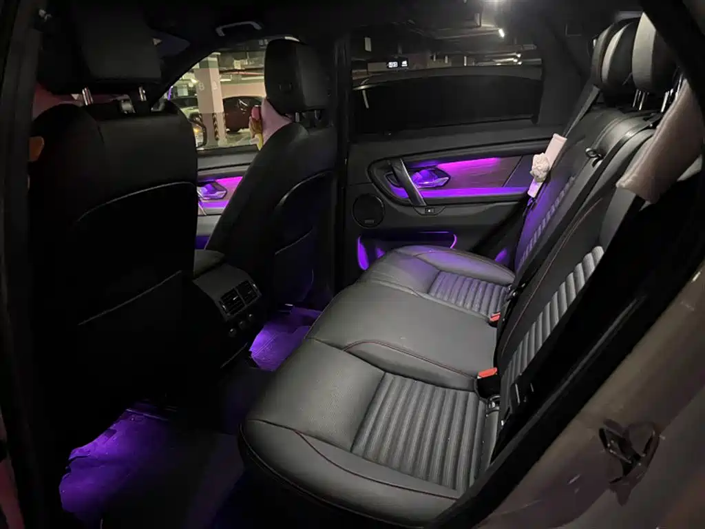Land Rover Discovery Sport Hybrid — фото 2