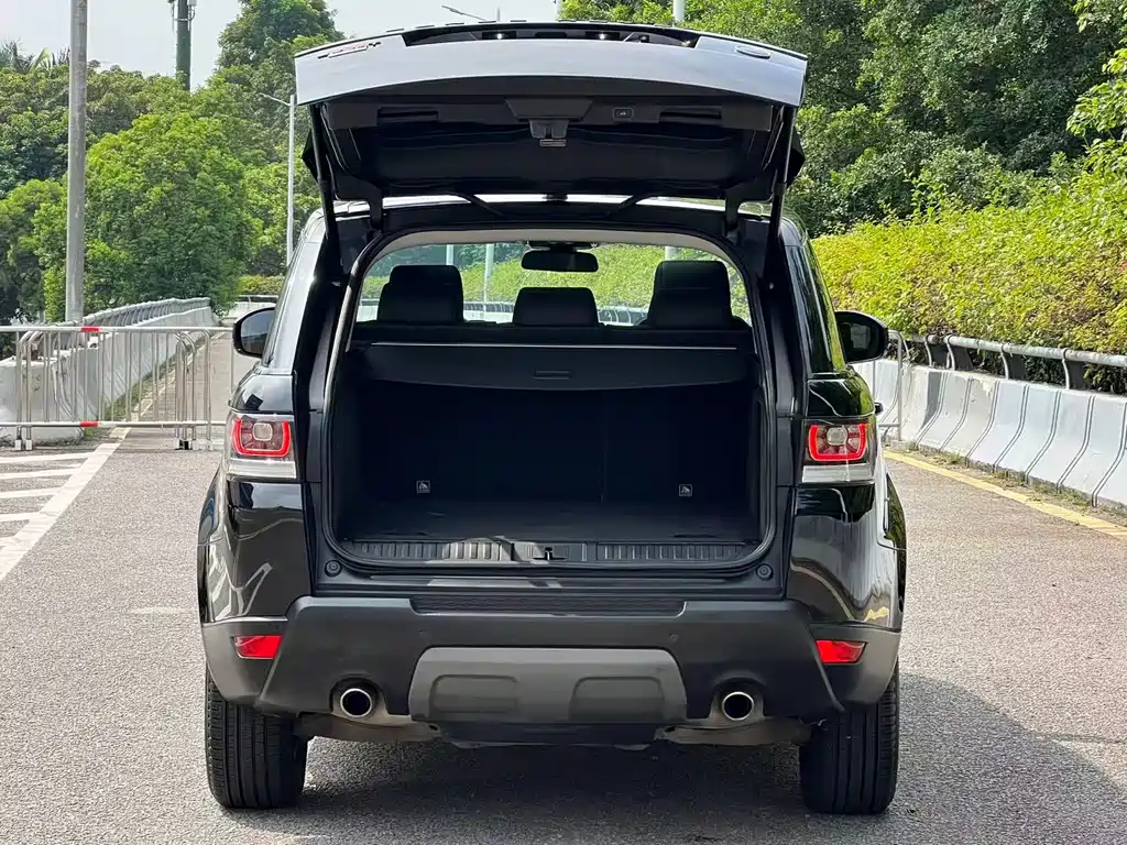 Land Rover Sport — фото 19
