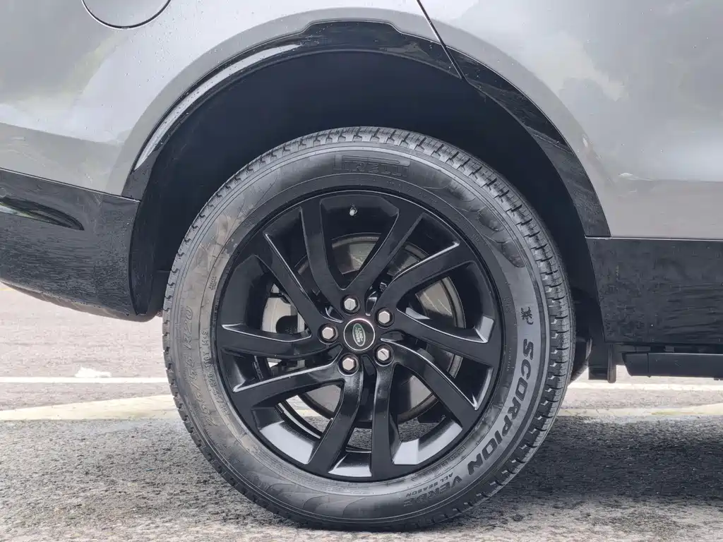 Land Rover Discovery — фото 14