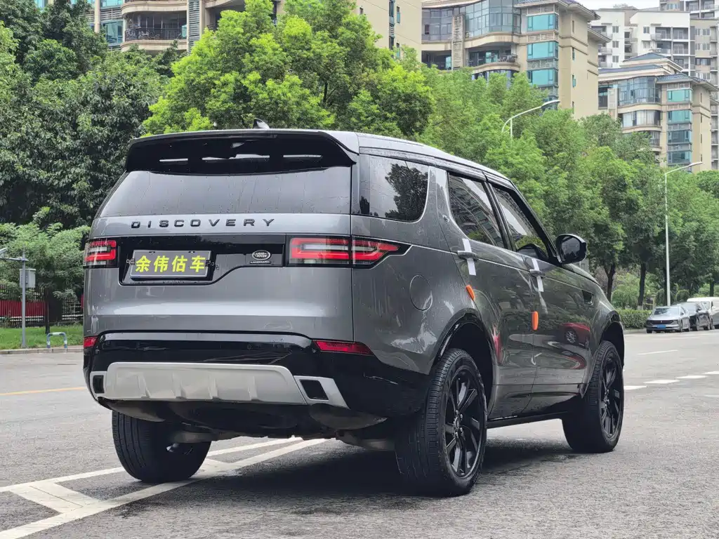 Land Rover Discovery — фото 17