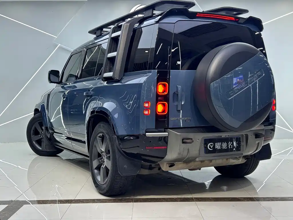Land Rover Defender — фото 4
