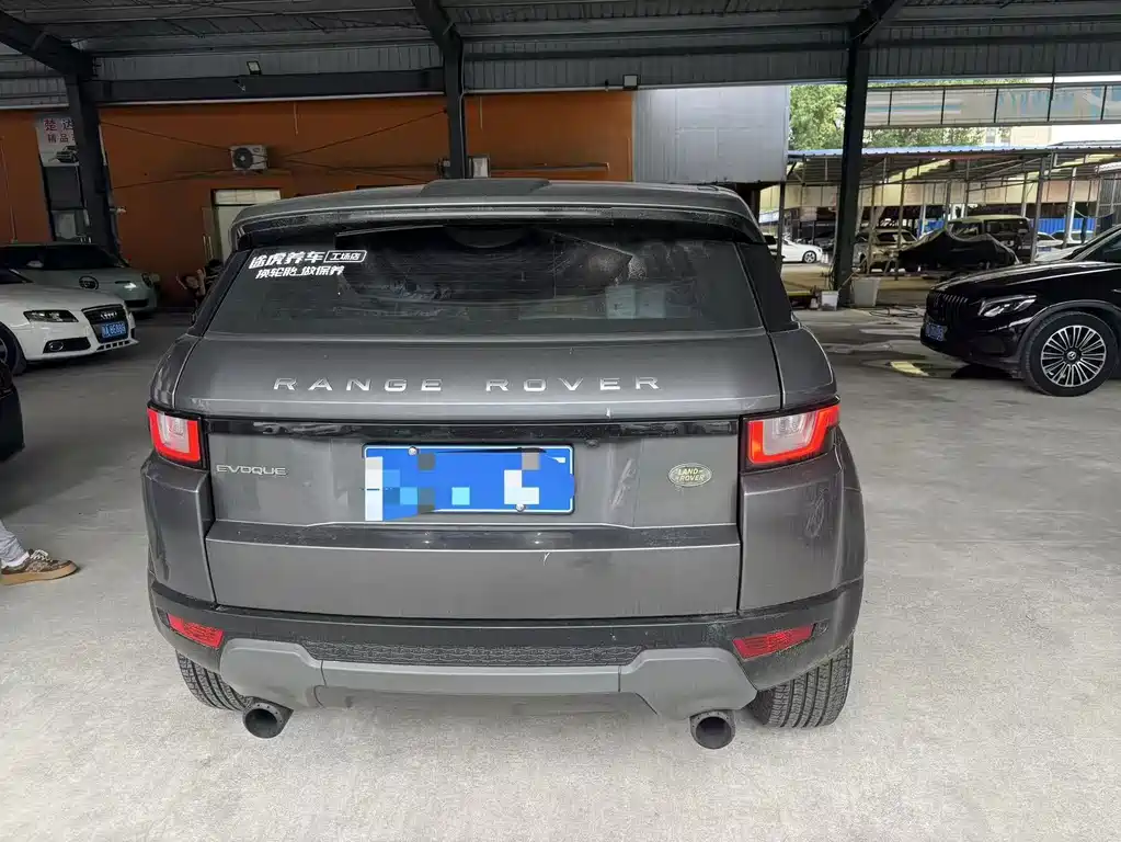 Land Rover Evoque — фото 2