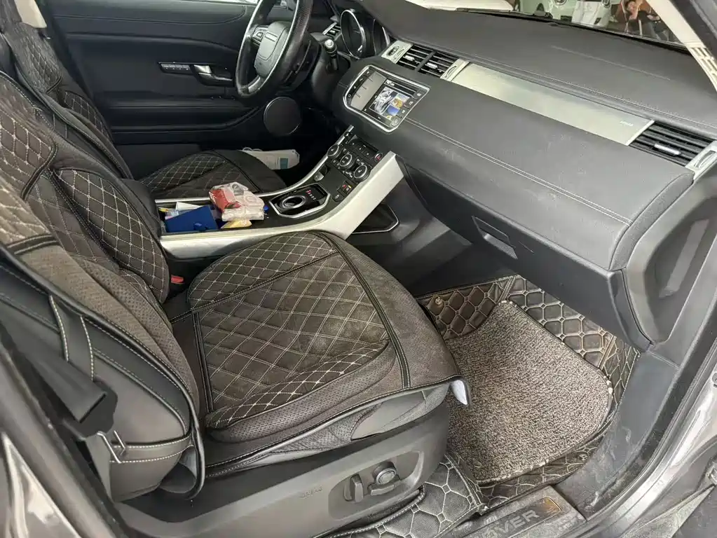 Land Rover Evoque — фото 7
