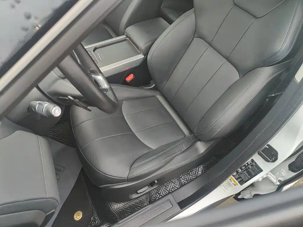 Land Rover Evoque — фото 15