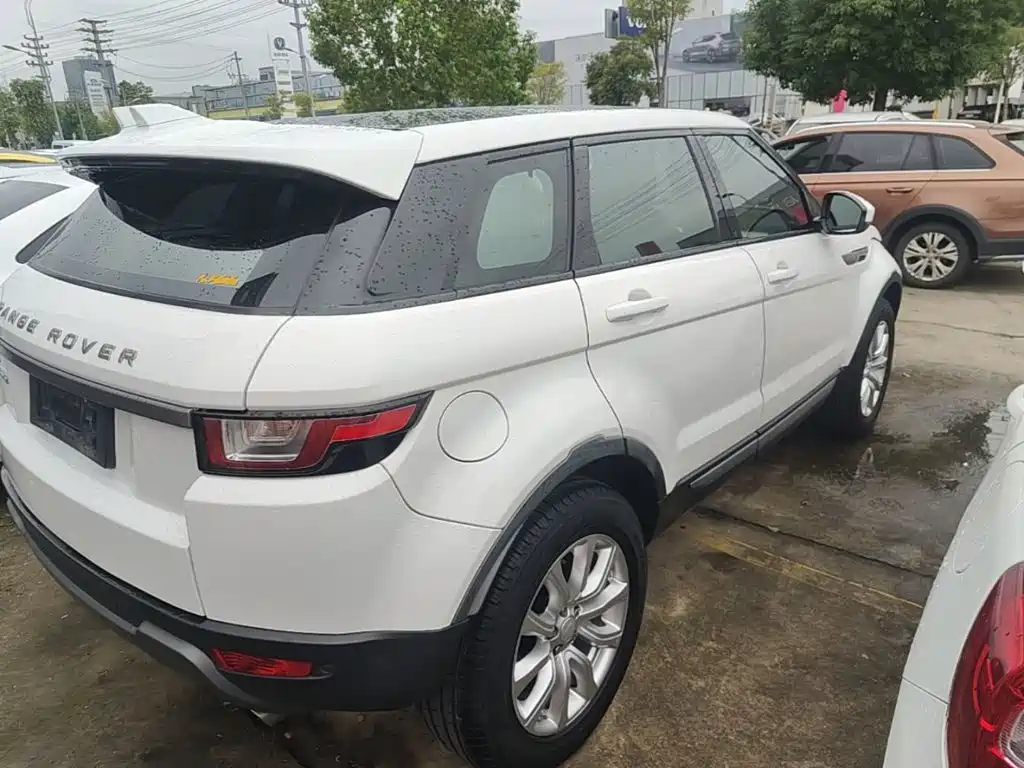 Land Rover Evoque — фото 7