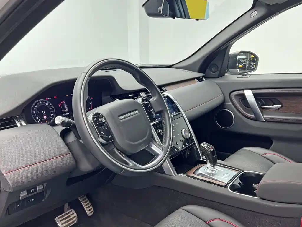 Land Rover Discovery Sport — фото 14