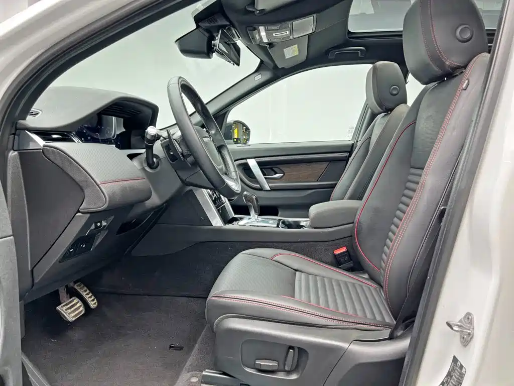 Land Rover Discovery Sport — фото 15