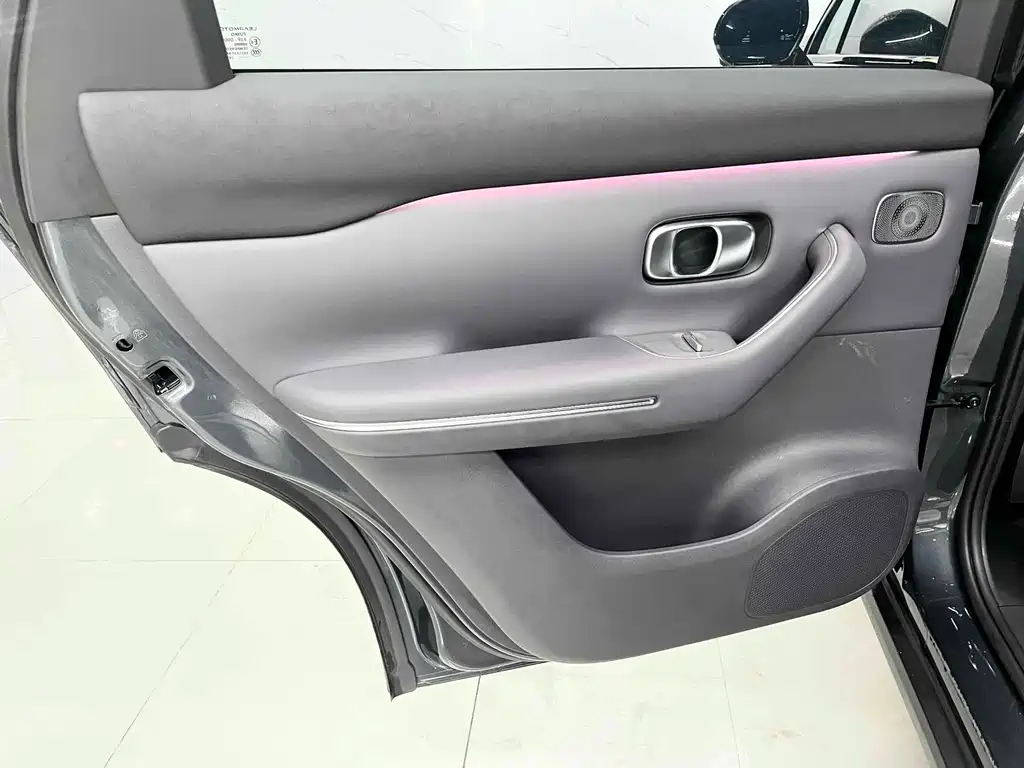 Leapmotor Leapmotor C10 — фото 10