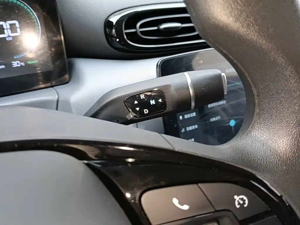 Leapmotor Leapmotor T03 — фото 14