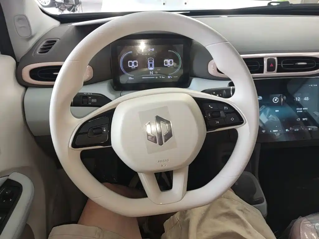 Leapmotor Leapmotor T03 — фото 11