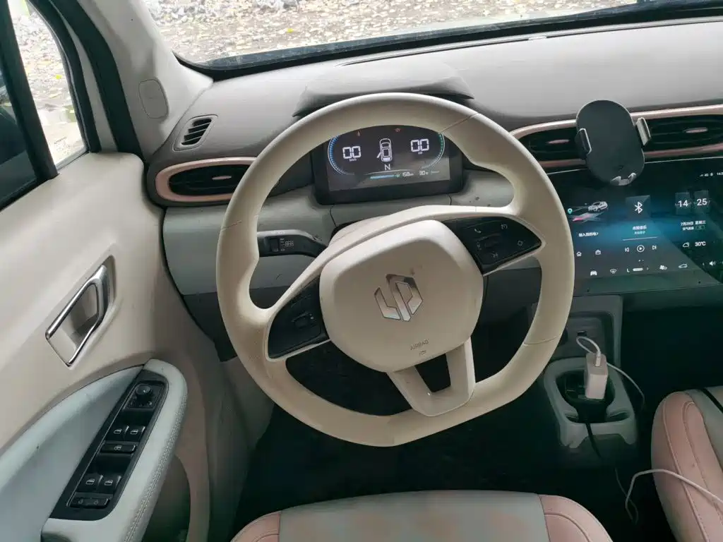 Leapmotor Leapmotor T03 — фото 3